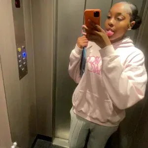 Besoin d'une baby-sitter ? Je suis là pour vous aider !