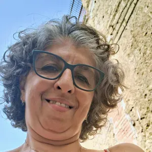 Baby sitter esperta a caserta 