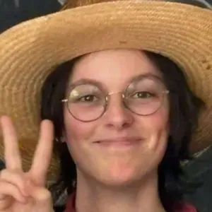 Petsitter Paris et banlieue proche, disponible tout Aout!