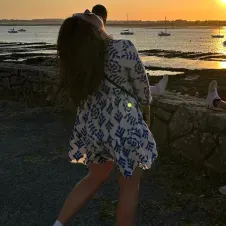 Baby-sitter souriante et  motivée :)