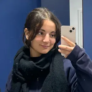 Babysitter douce et fiable, dispo à votre domicile !