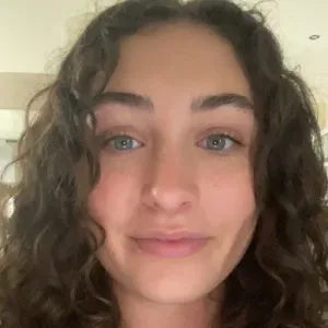 Baby-sitter expérimenté a escalquens 