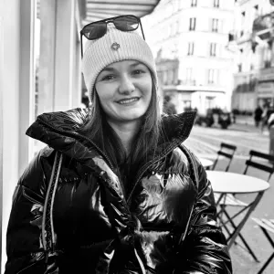 Baby Sitter disponible sur Lyon