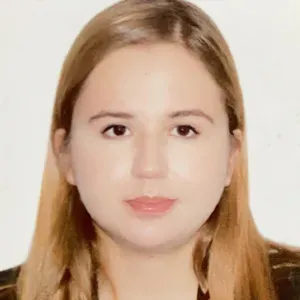 Baby-sitter sérieuse et disponible