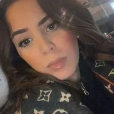 Jeune femme propose entretien de maison 