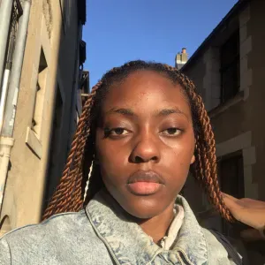 Baby-sitter expérimentée à Angers 