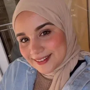 Brava babysitter in cerca di lavoro