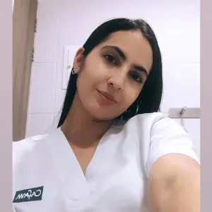 Cuidadora de adulto mayor dependiente en Pamplona