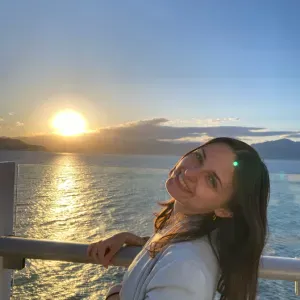 Pet-sitter prête à s'occuper de vos animaux à 4 pattes !