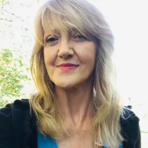 Improve your English and /or French 