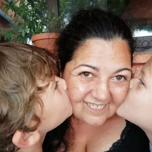 Babysitter expérimentée à Marseille 