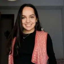 Busco trabajo de niñera