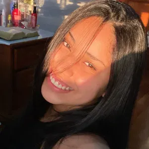 Babysitter com experiência no Porto