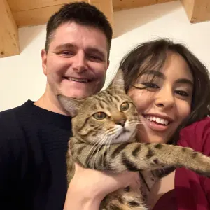 Pet Sitter a Zugo per Cani e Gatti