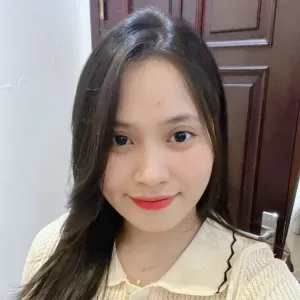 Motivierte und zuverlässige Kinderbetreuerin