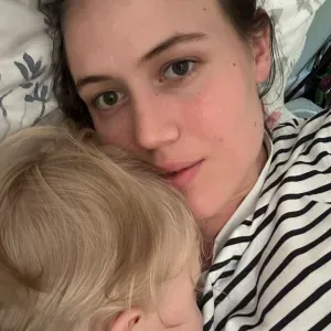 Baby sitter sortie de creche - bébé de 10 mois