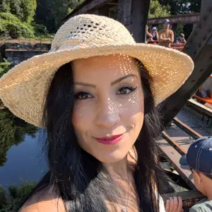 Prof particulier launge maternelle 