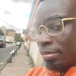 I am a responsible cleaner in paris