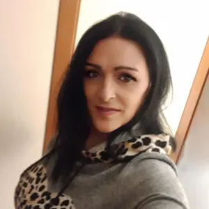 Addetta pulizie responsabile viareggio