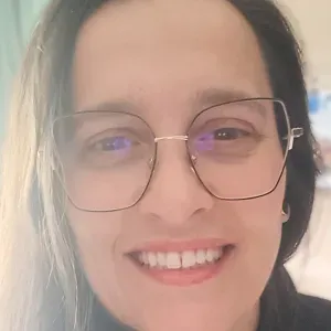 Cuidadora ao domicílio em vila real 