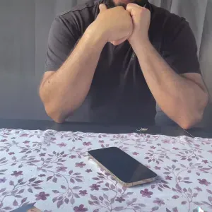 Sunt un îngrijitor atent și responsabil