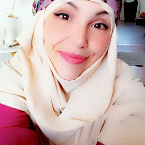 Aide à domicile expérimentée et polyvalente