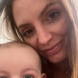 Nourrice à domicile à temps complet 