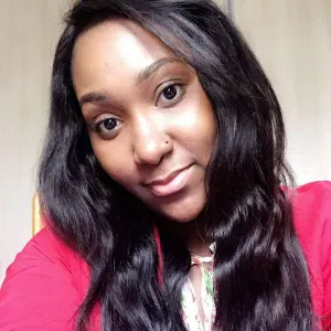 Offre d'emploi de nounou – garde d'enfants à Champs-su...