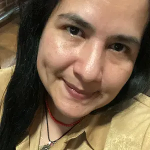 Niñera en Girona  tiempo disponible