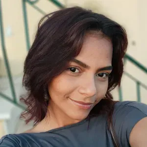 Cuidadora, atenciosa, responsável em Leiria 