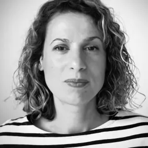 Je recherche une baby-sitter