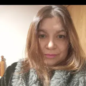 Cuidadora por noites ou 24h em Viana do Castelo 