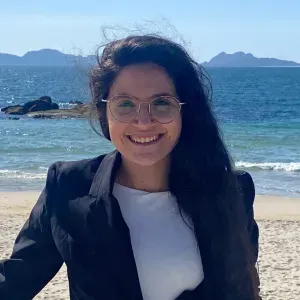 Babysitter in Portugal e familia 