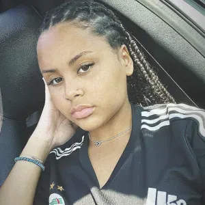 Baby-sitter sérieuse disponible à Paris et alentours