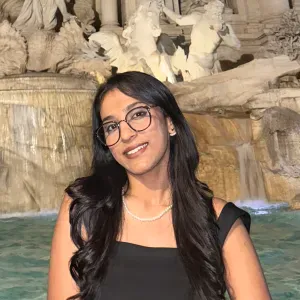 Caring and loving babysitter in paris