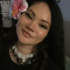 Cherche à faire des tâches à mes temps disponibles.