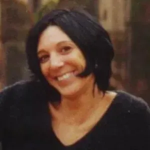 Cerco una persona che si occupi delle pulizie di casa