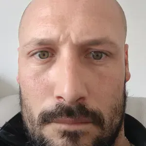 Je cherche une assistante maternelle