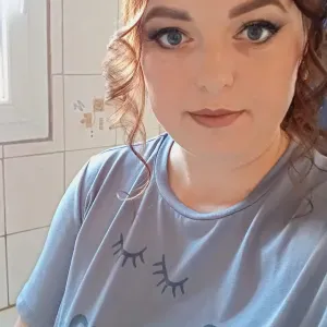 Femme de ménage sérieuse  ( Paris )