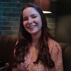 Baby-sitter autour de Saint Pierre du Perray :)