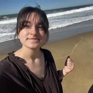 Baby-sitter avec +1 an d'expérience – disponible