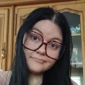 Baby-sitter disponible aux alentours de Romilly-sur-Seine