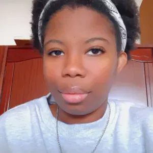 Babysitter com experiência em Lisboa 