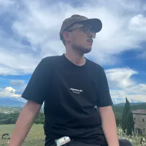 Sono Tommaso, un babysitter a Pisa