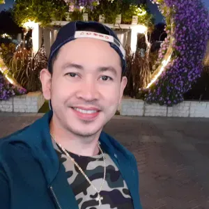 Available Regular Housekeeper in Paris