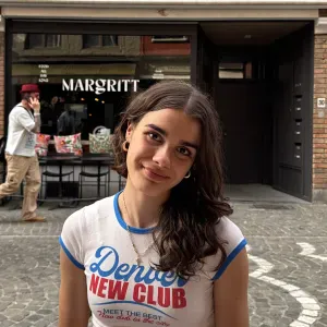 Open-minded, fun tutor in brussels