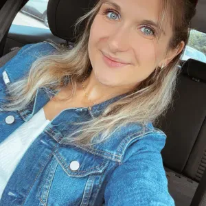 Baby-sitter expérimentée en Savoie 