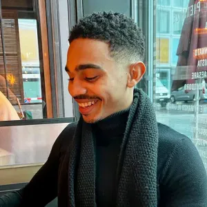 Je cherche une nounou