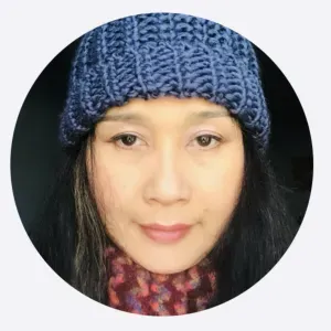 e suis disponible pour garder les petits enfants pour les parents qui ont besoin.