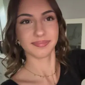 Baby-sitter à Bourges ou alentours 